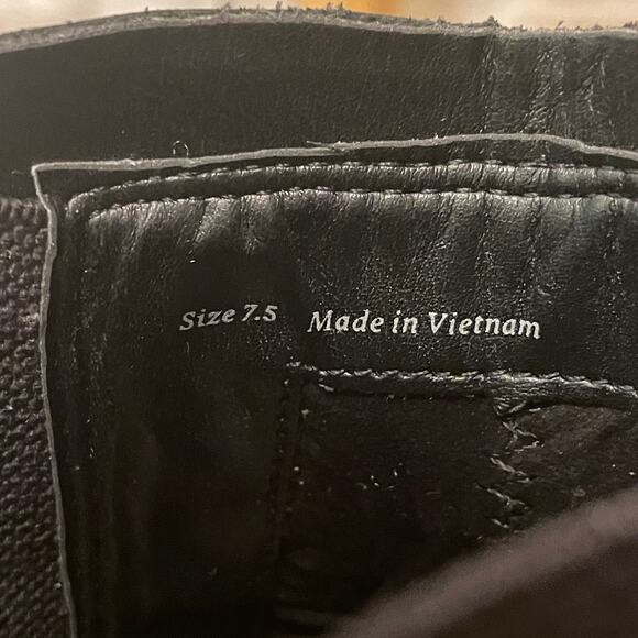 Dolce Vita 7.5 Black Leather Lug Sole Boots | Croc Detail, Chunky Heel - Picture 7 of 9